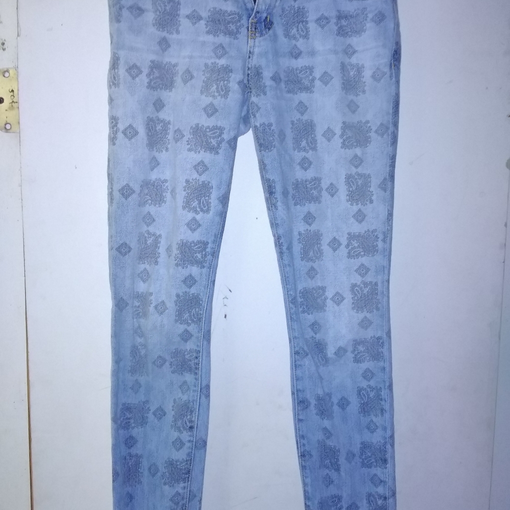 Name brand brand new condition boutique clothing